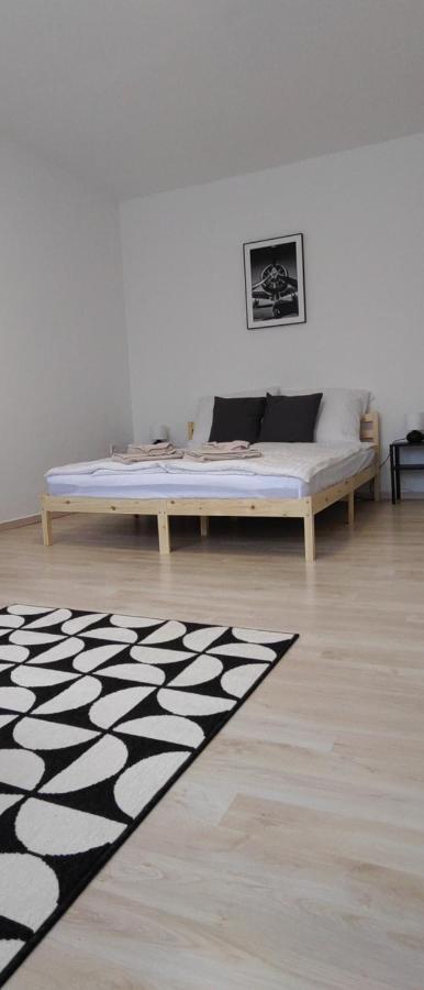 Blue Moon Apartman Eger Exterior foto